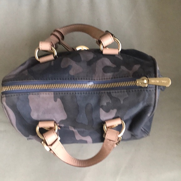 Vintage Michael Kors Camouflage Grayson Tote Bag. - Picture 5 of 13